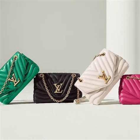 louis vuitton cross body chain bag|New Wave Chain Bag GM New Wave .